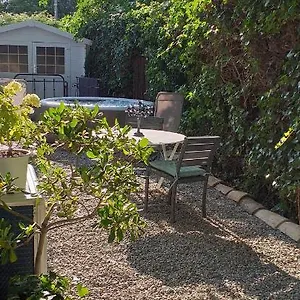 Le Petit Jardin ... Gasthuis